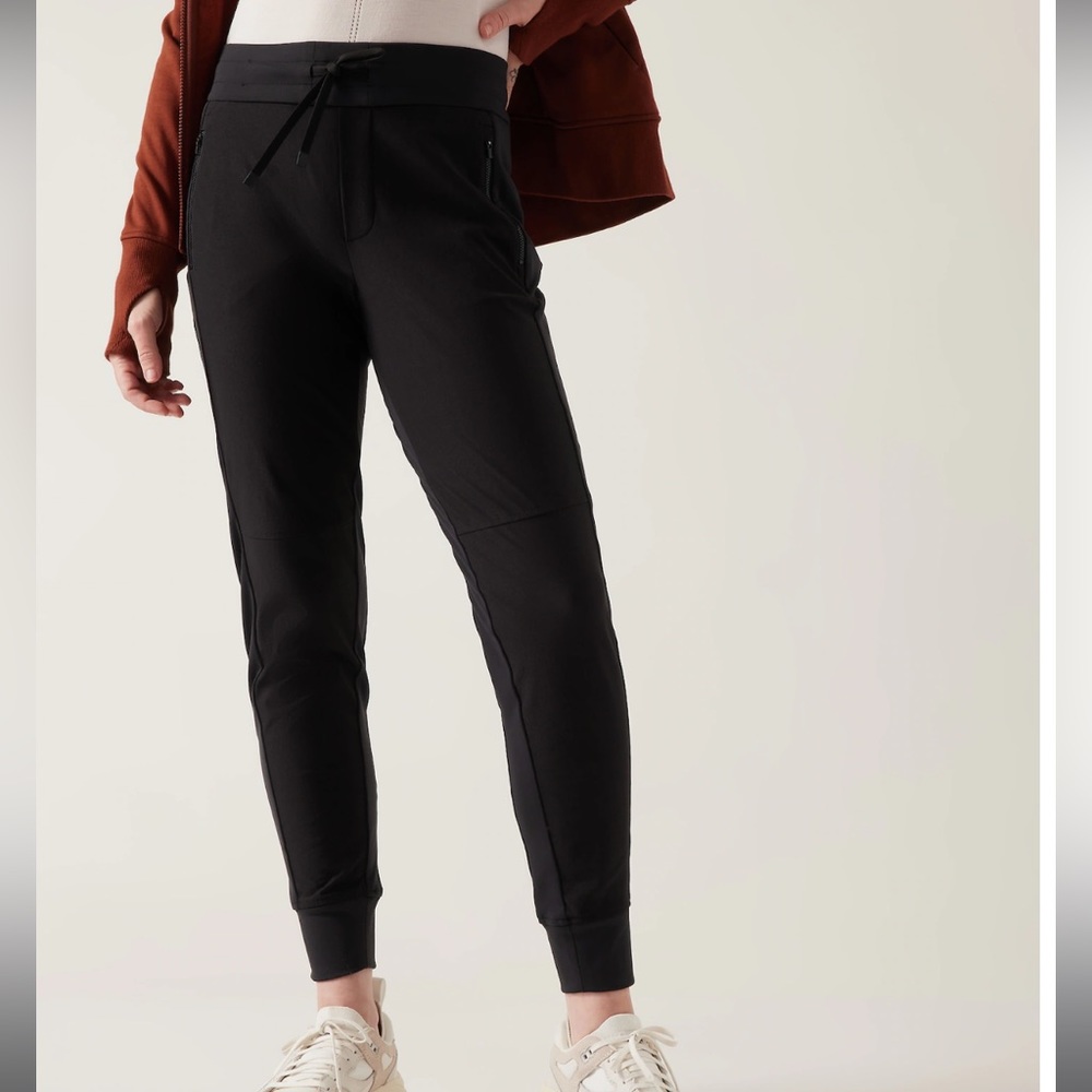 HEADLANDS HYBRID MID RISE JOGGER